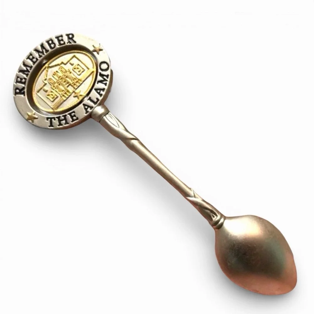 Remembering The Alamo SPINNING Pewter and‎ Goldtone Souvenir Spoon